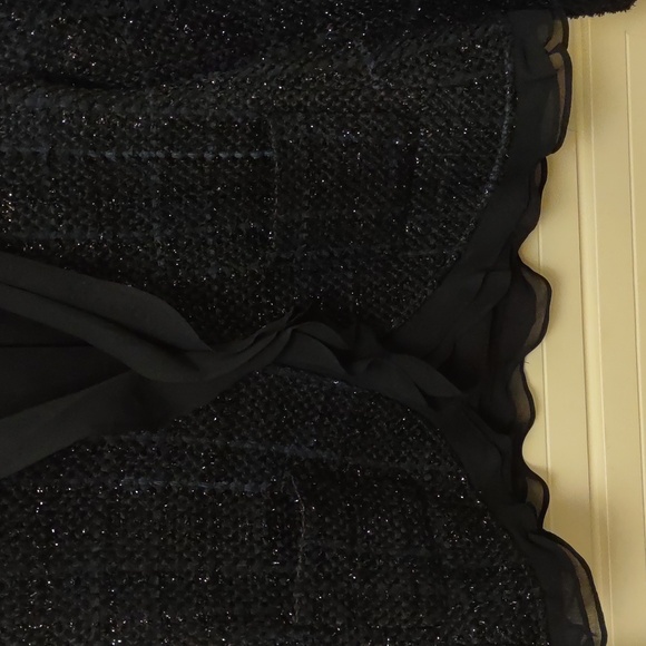 Vince Camuto embellished tweed ruffle jacket - Picture 6 of 12